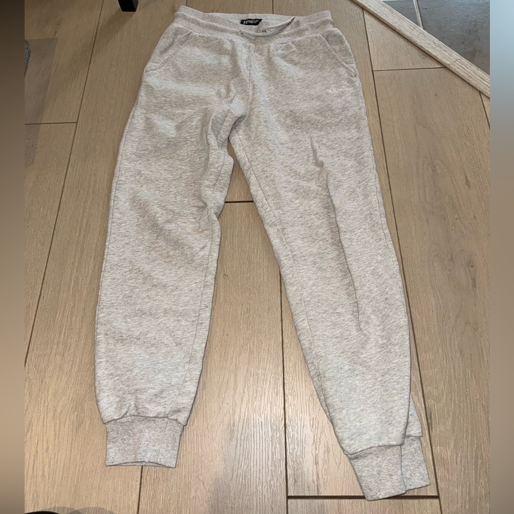 white sweatpants rip n dip